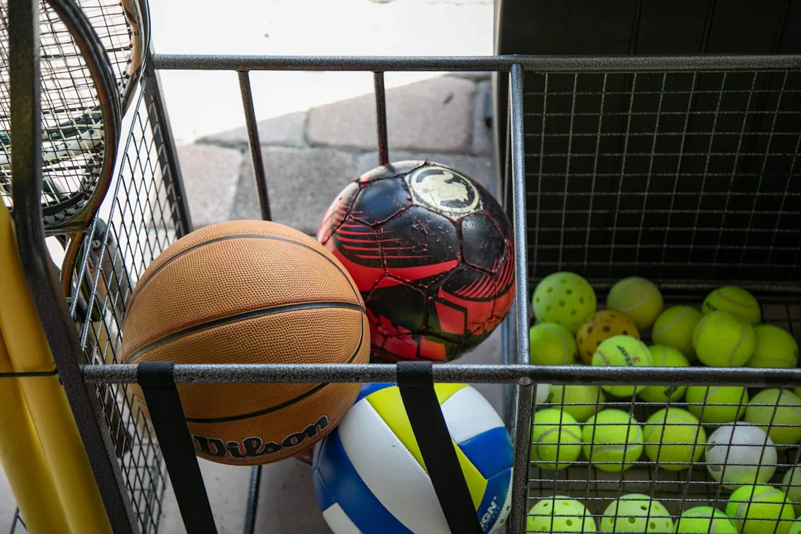 Balls and rackets for the courts